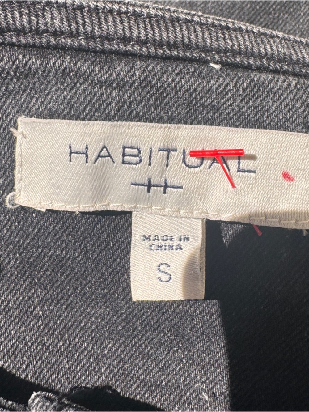 Habitual Washed Black Long Sleeves Denim Dress With Front Pockets  Size Small - Picture 7 of 7
